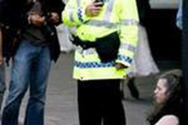 Quan chức Anh biết trước vụ nổ bom tại London?