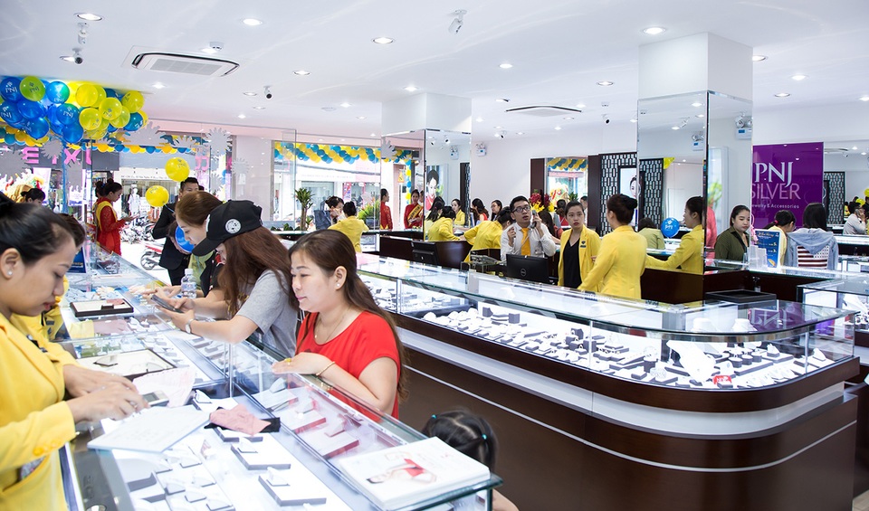 Vàng đạt đỉnh 62 triệu đồng/lượng, các đại gia vàng kinh doanh ra sao? - 2 Vàng đạt đỉnh 62 triệu đồng/lượng, các đại gia vàng kinh doanh ra sao? - 2