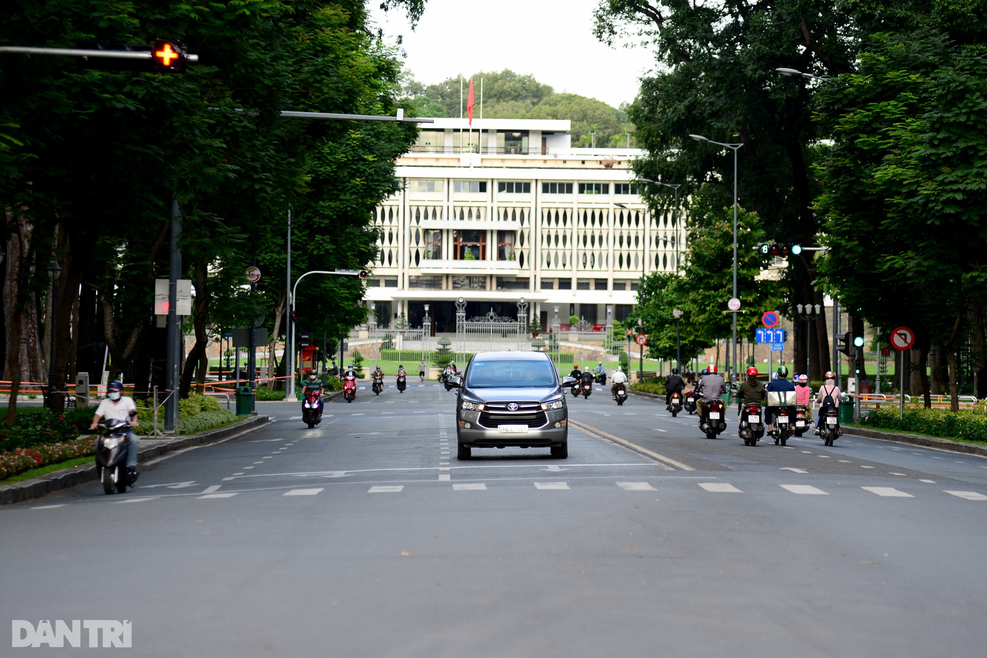 Hình ảnh ngày đầu tiên TPHCM thực hiện giãn cách toàn xã hội - 5 Hình ảnh ngày đầu tiên TPHCM thực hiện giãn cách toàn xã hội - 5