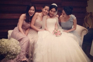 Xu hướng cưới giản dị ngày càng phổ biến trong giới sao Hàn Quốc