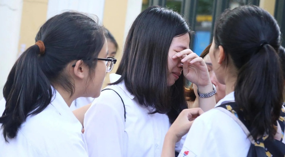 Gần 3 nghìn học sinh phải thi lại môn Toán: Khi kiểm tra học kỳ biến thành phân loại, tuyển chọn - 1 Gần 3 nghìn học sinh phải thi lại môn Toán: Khi kiểm tra học kỳ biến thành phân loại, tuyển chọn - 1