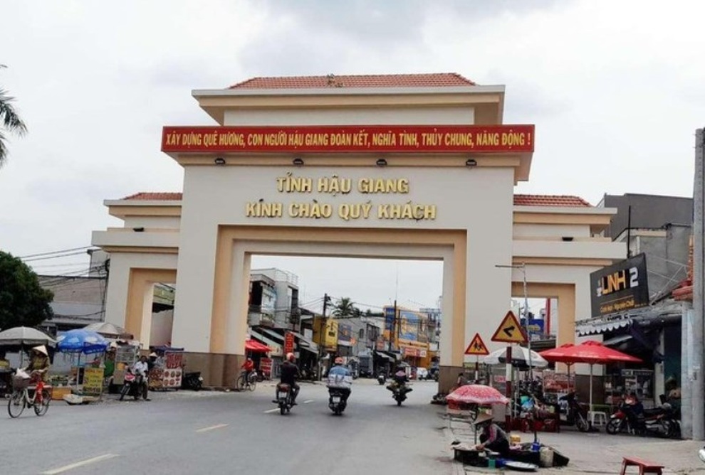 Hậu Giang khuyến cáo dân không ra đường sau 20h, không tự ý ra vào tỉnh - 1 Hậu Giang khuyến cáo dân không ra đường sau 20h, không tự ý ra vào tỉnh - 1