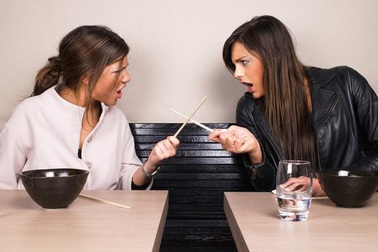 Chị dâu tung độc chiêu trị em chồng ở bẩn