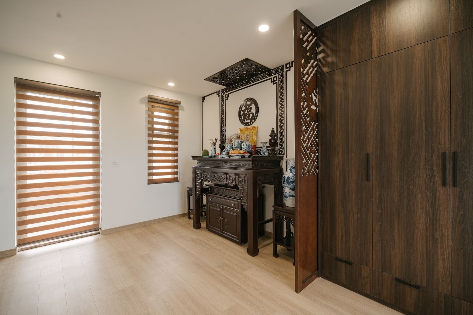 Nhà 92m2 ở Hà Nội lột xác sau cải tạo, không gian bừng sáng, rộng hơn - 11