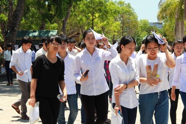 Đề thi Địa lý: Quá dễ, học sinh trung bình cũng đạt 6 - 7 điểm 