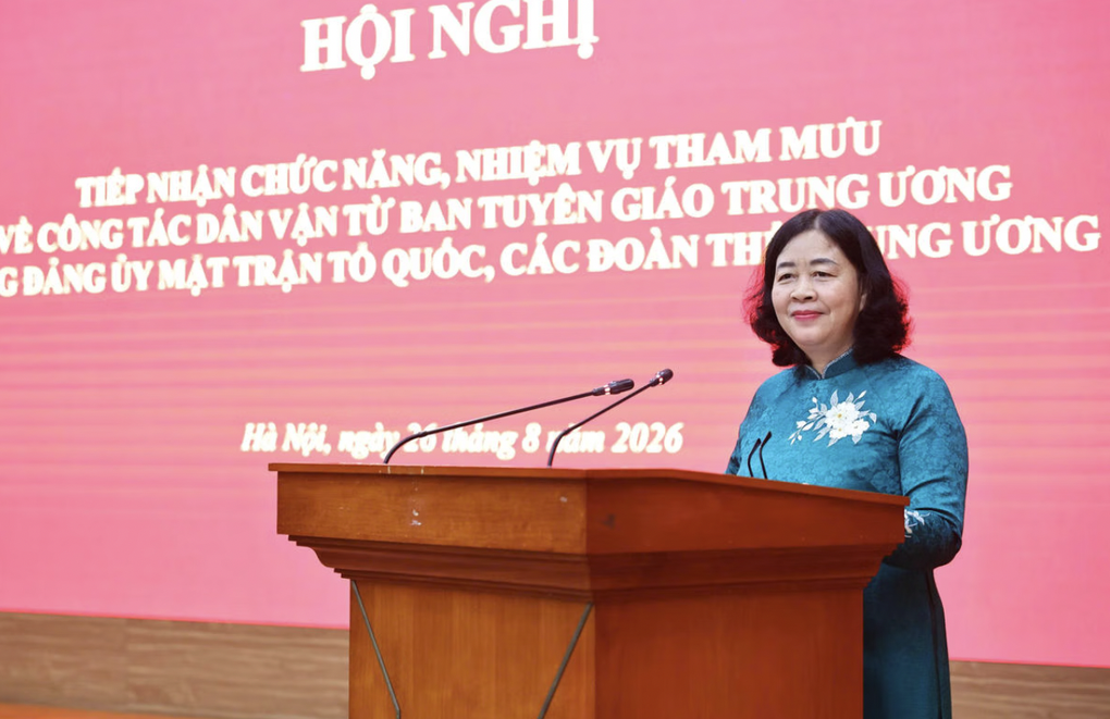 Bộ Chính trị điều động vị trí công tác của 2 Ủy viên Trung ương - 3