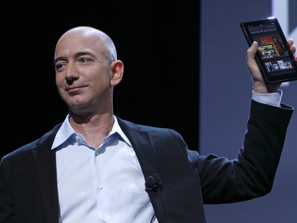 Ba thói quen ngược đời của tỷ phú giàu nhất hành tinh Jeff Bezos - 2 Ba thói quen ngược đời của tỷ phú giàu nhất hành tinh Jeff Bezos - 2