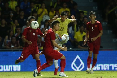 Huyền thoại Thái Lan: “HLV Park Hang Seo đã giúp tuyển Việt Nam lột xác”