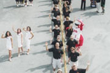 Chiếc hot dog dài xấp xỉ 20 mét