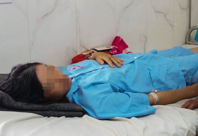 Đắk Lắk: Sinh con tại nhà, sản phụ 30 tuổi bị băng huyết nguy kịch, phải cắt bỏ tử cung - Ảnh 2.