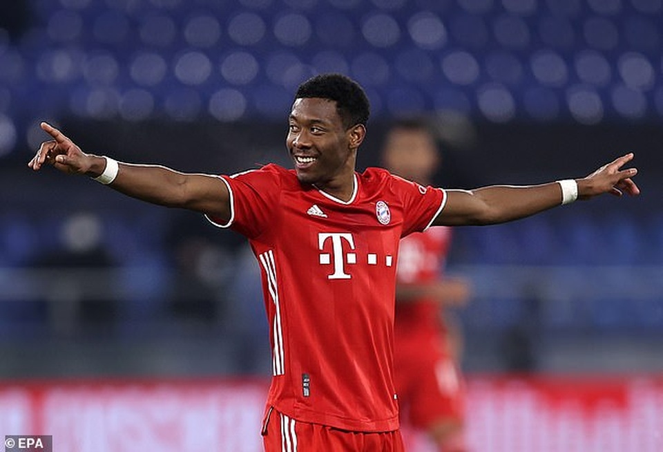 Thắng đậm Schalke, Bayern Munich tăng tốc trong cuộc đua vô địch - 4 Thắng đậm Schalke, Bayern Munich tăng tốc trong cuộc đua vô địch - 4