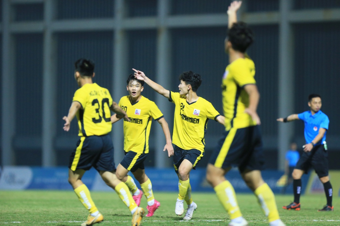 Xác định hai đội vào chung kết giải U21 quốc gia 2021 - 1 Xác định hai đội vào chung kết giải U21 quốc gia 2021 - 1