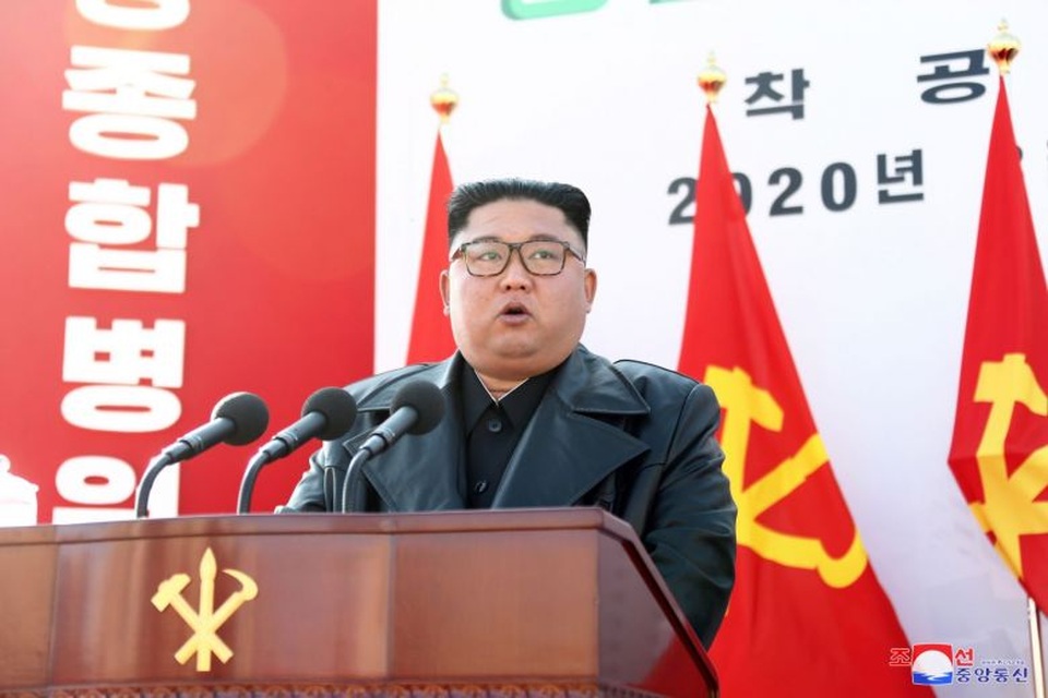 Ông Kim Jong-un tái xuất sau tin đồn sức khỏe - 1 Ông Kim Jong-un tái xuất sau tin đồn sức khỏe - 1