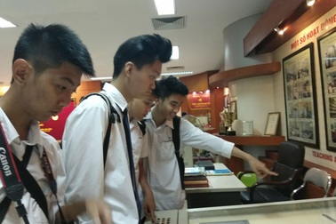 Học sinh lớp 10 trải nghiệm một ngày làm sinh viên ĐH Bách khoa Hà Nội