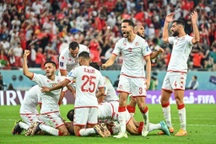 Thắng đương kim vô địch Pháp, Tunisia vẫn phải về nước