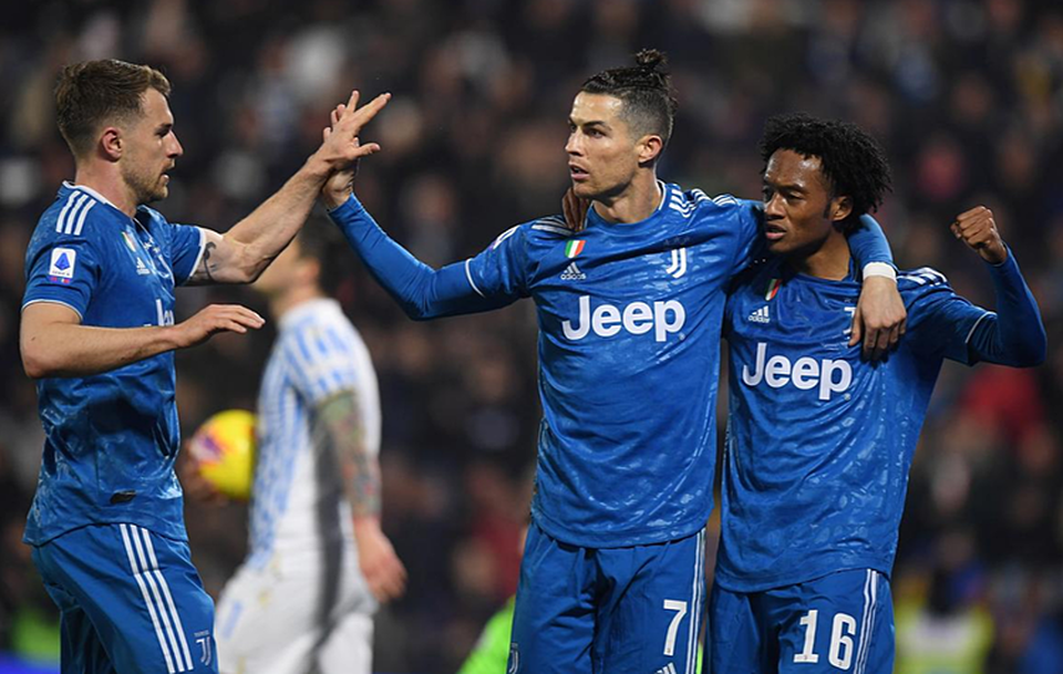 C.Ronaldo đều đặn nổ súng, Juventus xây chắc ngôi đầu - 1 C.Ronaldo đều đặn nổ súng, Juventus xây chắc ngôi đầu - 1