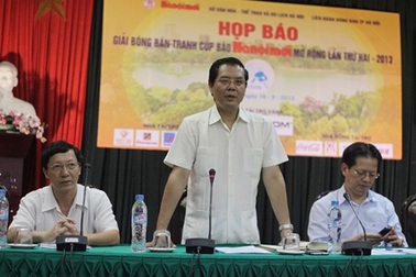 Gần 400 VĐV tranh tài ở Giải bóng bàn Cúp Báo Hà nội mới 