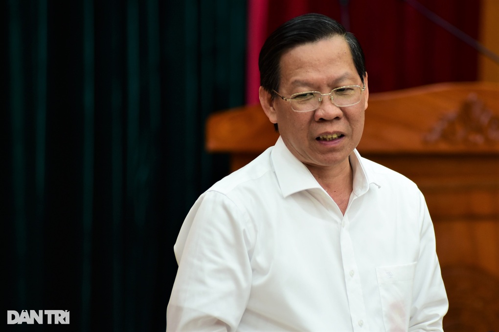 TPHCM chưa làm tốt việc thu hút đội ngũ trí thức - 2 TPHCM chưa làm tốt việc thu hút đội ngũ trí thức - 2