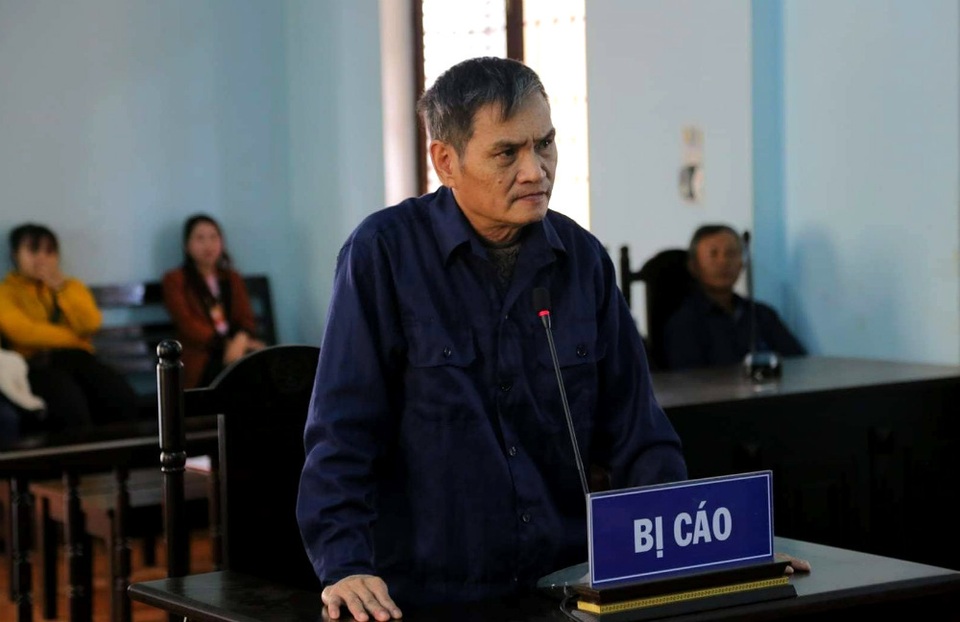 Ông chủ hiếp dâm người giúp việc tàn tật rồi đổ lỗi vợ… lập mưu - 1 Ông chủ hiếp dâm người giúp việc tàn tật rồi đổ lỗi vợ… lập mưu - 1