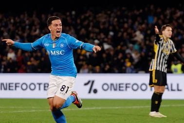 Thua Napoli, Juventus hết cửa đua vô địch Serie A với Inter Milan