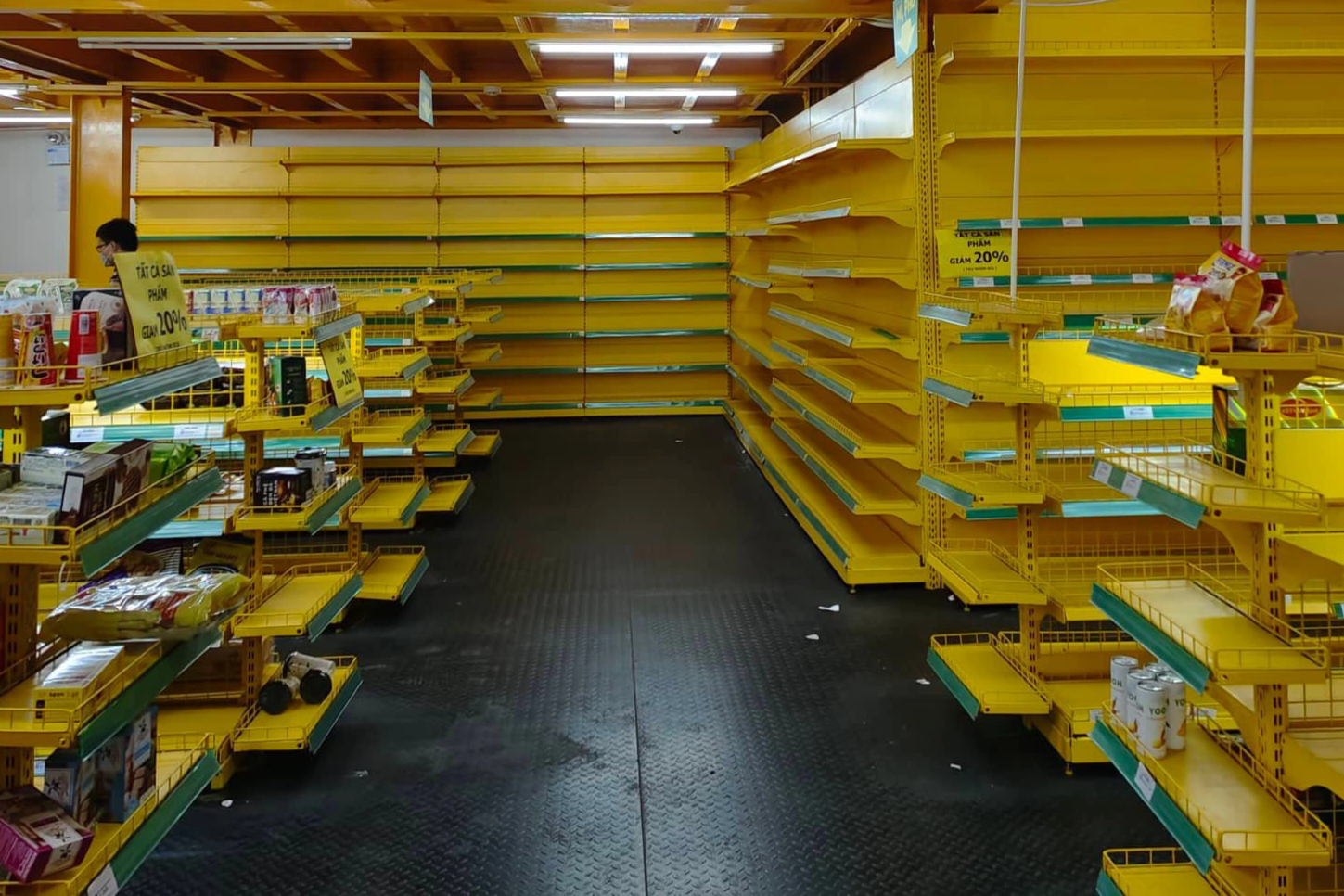 Thế Giới Di Động đóng gần 170 cửa hàng Bách Hóa Xanh - 1