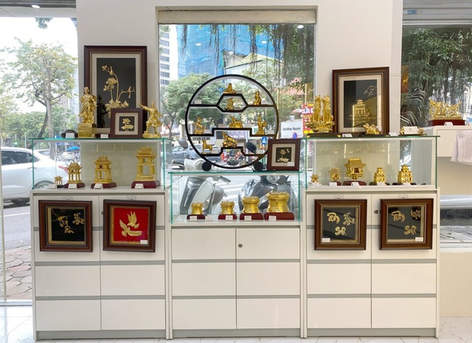 Golden Gift Việt Nam – Thương hiệu chế tác quà vàng cao cấp của người Việt - 4 Golden Gift Việt Nam – Thương hiệu chế tác quà vàng cao cấp của người Việt - 4