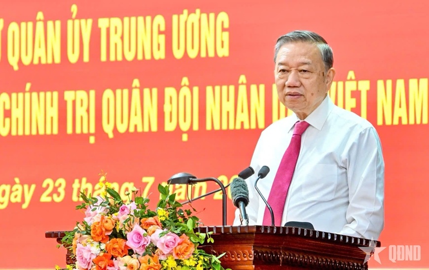 “Cán bộ cấp cao Quân đội tham gia Trung ương phải có uy tín cao trong Đảng” - 2