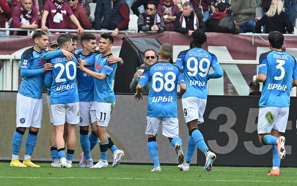 Inter thất bại trước Juventus, Napoli thẳng tiến tới chức vô địch - 2 Inter thất bại trước Juventus, Napoli thẳng tiến tới chức vô địch - 2