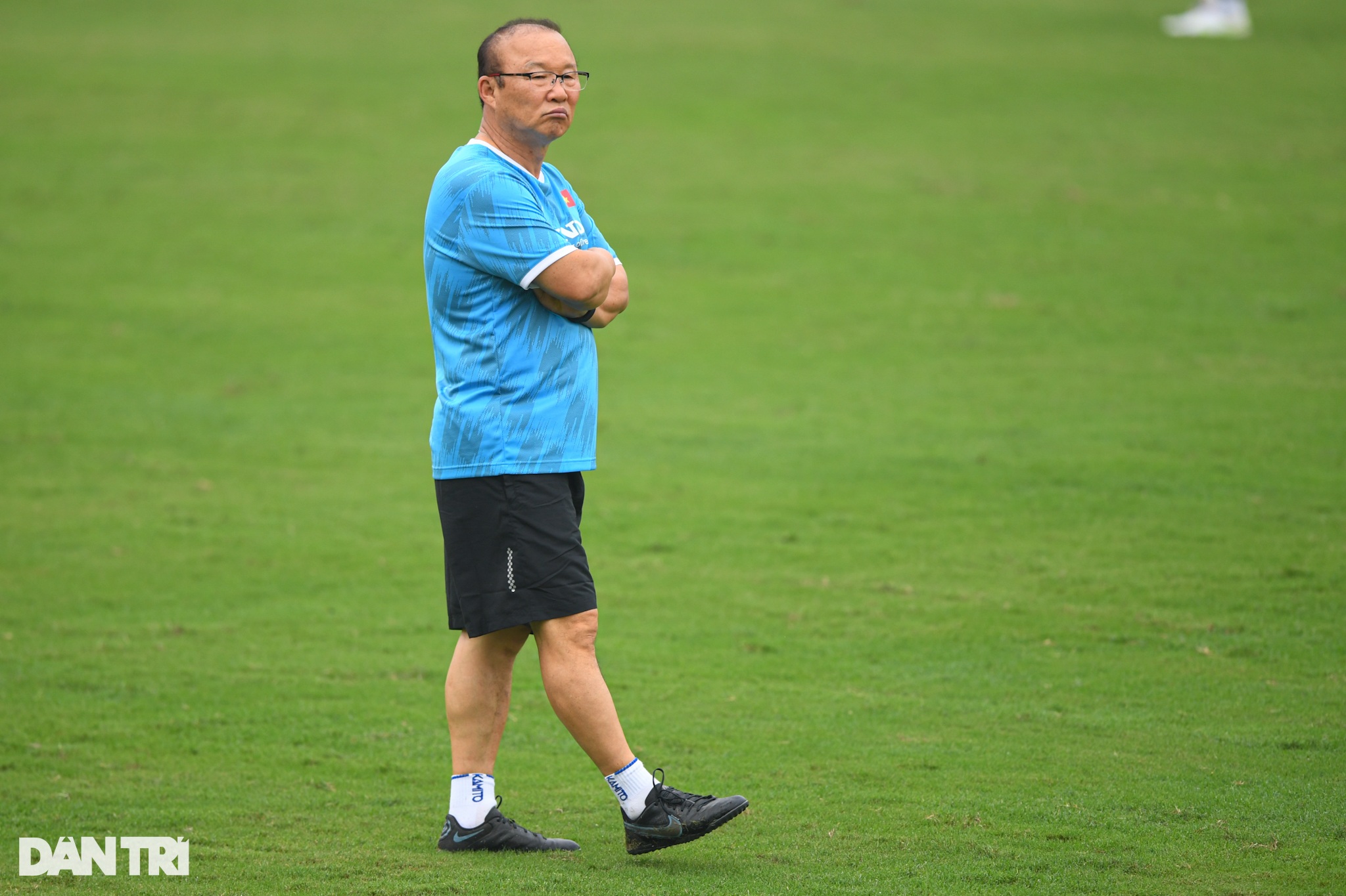 Tân binh Adriano Schmidt trong buổi tập đầu tiên cùng tuyển Việt Nam - 19 Tân binh Adriano Schmidt trong buổi tập đầu tiên cùng tuyển Việt Nam - 19