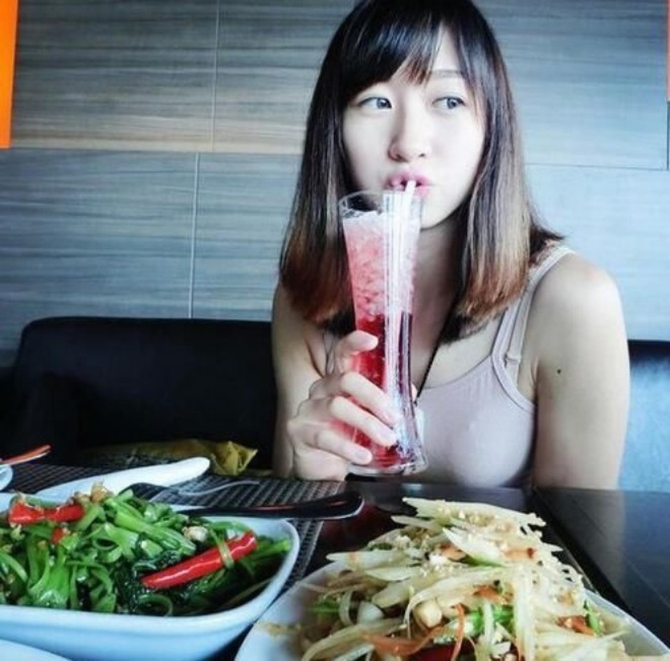 VĐV bóng chuyền xinh như thiên thần của Trung Quốc bất ngờ giải nghệ sớm - 3 VĐV bóng chuyền xinh như thiên thần của Trung Quốc bất ngờ giải nghệ sớm - 3