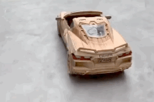 Chiếc C8 Corvette bằng gỗ của thợ mộc Việt lại gây xôn xao trời Tây