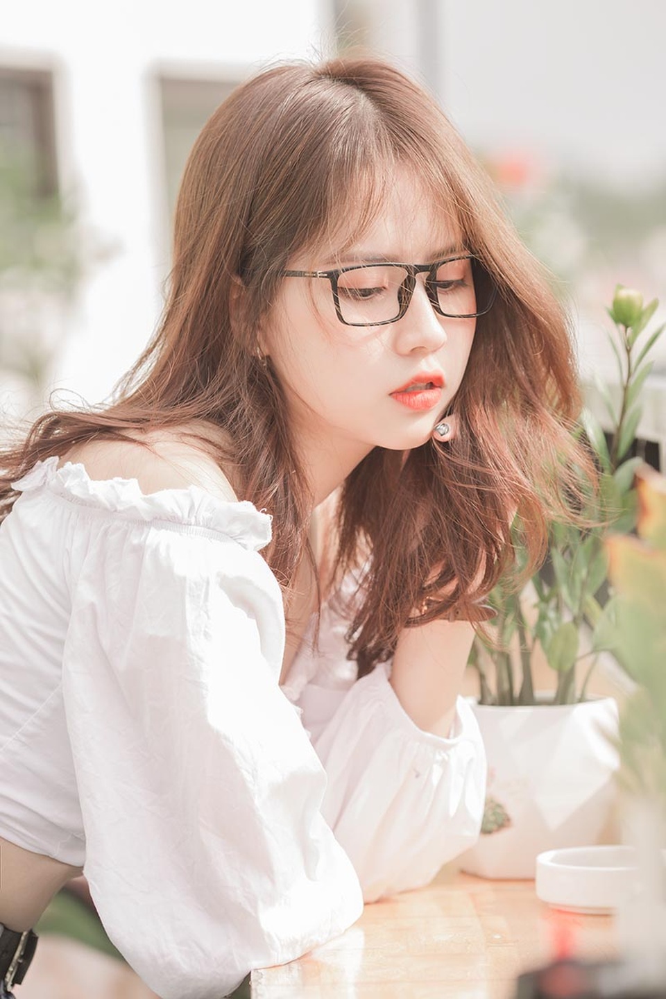 Nét xinh xắn không thể không yêu của “thiên thần đeo kính cận” - 7 Nét xinh xắn không thể không yêu của “thiên thần đeo kính cận” - 7