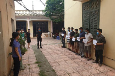 Vừa đi làm trở lại sau dịch, nhóm công nhân bán trộm 4 tấn nhôm của công ty