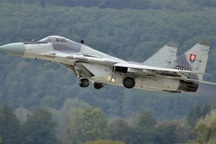 Slovakia "tố" thủ tướng tiền nhiệm vi hiến vì tặng tiêm kích cho Ukraine