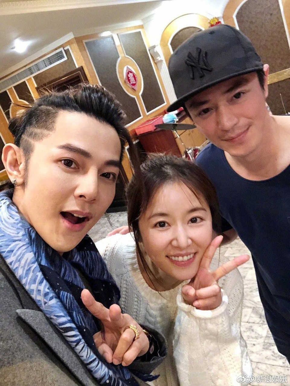 Lâm Tâm Như e lệ kỷ niệm ngày cưới với chồng, tiết lộ hôn nhân viên mãn - 5