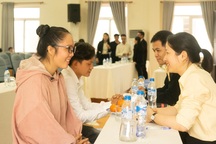 Hàng trăm sinh viên chưa nhận bằng tốt nghiệp đã được tuyển dụng