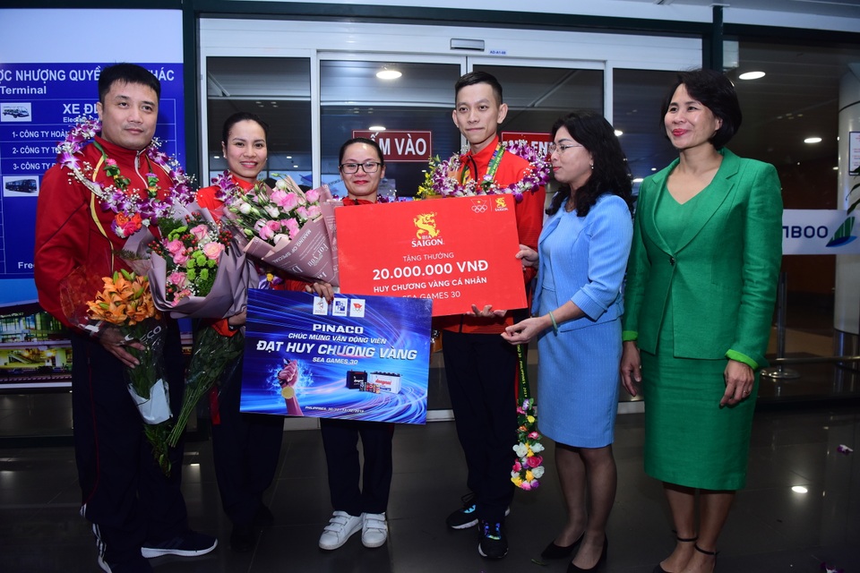 Học trò của vợ chồng kiện tướng Dancesport Hồng Việt đoạt HCV SEA Games - 5 Học trò của vợ chồng kiện tướng Dancesport Hồng Việt đoạt HCV SEA Games - 5