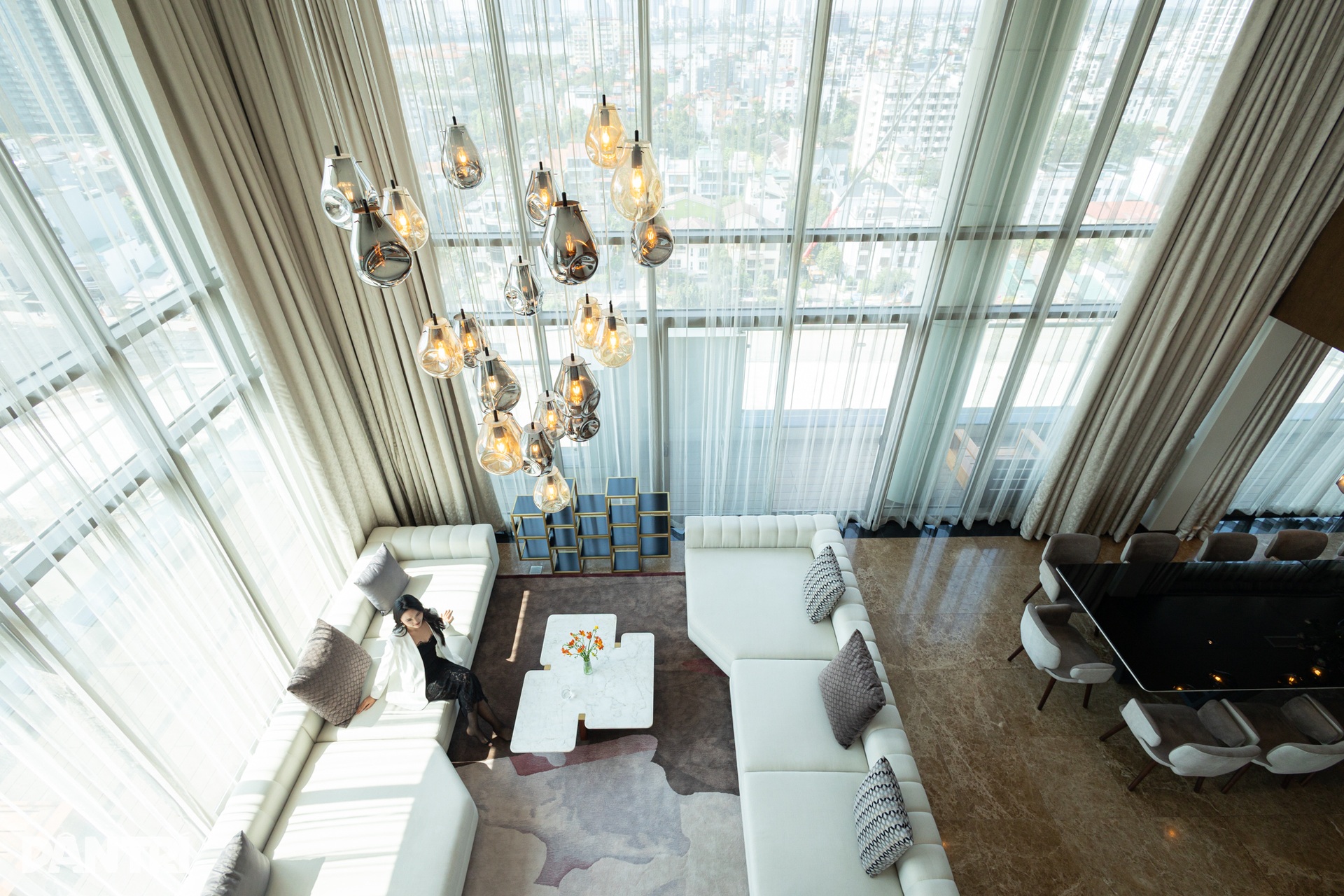 Penthouse 200 triệu đồng/tháng ở Hồ Tây và luật riêng của giới thượng lưu - 1