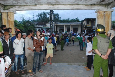 Học sinh 2 trường ẩu đả, 1 học sinh bị đâm chết 