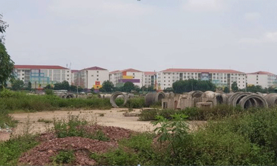 Bán nhà đi đầu cơ, thắng lớn căn hộ tiền tỷ và 2 miếng đất Hà Nội - 2 Bán nhà đi đầu cơ, thắng lớn căn hộ tiền tỷ và 2 miếng đất Hà Nội - 2