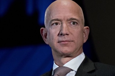 Lộ thủ phạm hack smartphone ông chủ Amazon để phát tán tin nhắn “nhạy cảm”