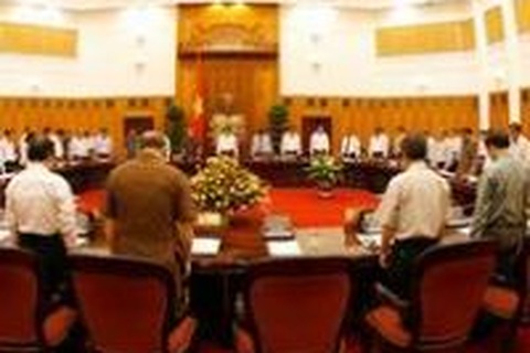 Chính phủ mặc niệm nạn nhân cầu Cần Thơ