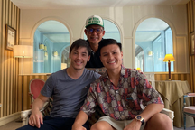 Nhà môi giới Việt kiều đứng sau bản hợp đồng của Quang Hải với Pau FC