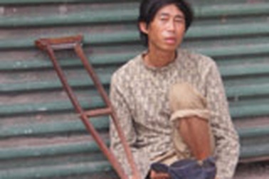 Ăn xin thời “hêlô”, “thanh kiu” 