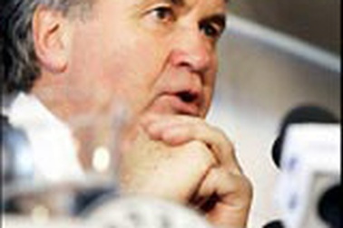 Hiddink lên danh sách đội tuyển Australia