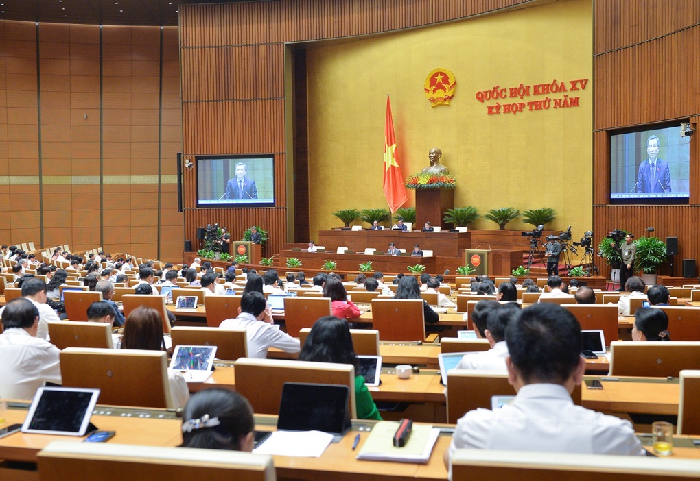 Đề nghị có cơ chế cho cán bộ tín nhiệm thấp chủ động xin từ chức - 1