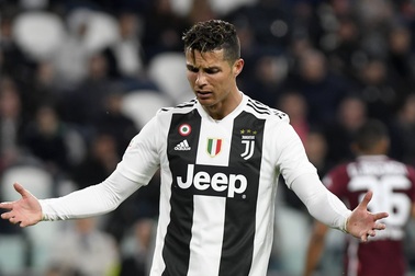 C.Ronaldo có thể chia tay Juventus ngay mùa hè năm nay