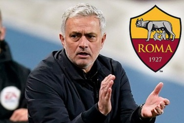 HLV Jose Mourinho dẫn dắt AS Roma mùa giải tới
