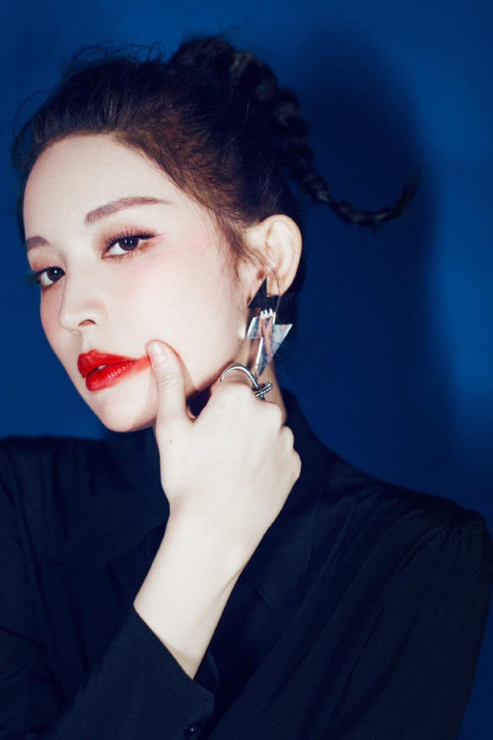 Cổ Lực Na Trát: Mỹ nhân Tân Cương diễn xuất nhạt nhoà, đời tư ồn ào - 9 Cổ Lực Na Trát: Mỹ nhân Tân Cương diễn xuất nhạt nhoà, đời tư ồn ào - 9