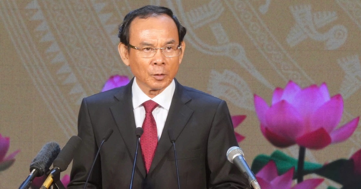 Bí thư Nguyễn Văn Nên: TPHCM mới đã sẵn sàng, ngày mai bắt đầu từ hôm nay Bí thư Nguyễn Văn Nên: TPHCM mới đã sẵn sàng, ngày mai bắt đầu từ hôm nay